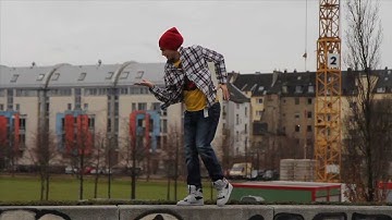 ROBOZEE Popping Tutting Dusseldorf, Germany | YAK FILMS