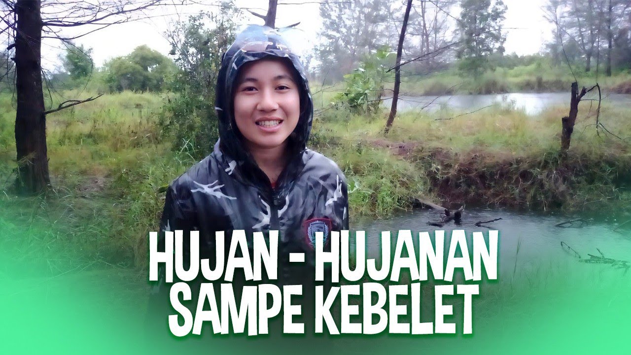 Aura Pawita Hujan-hujanan mancing ikan gabus sampai kedinginan || Lady Angler