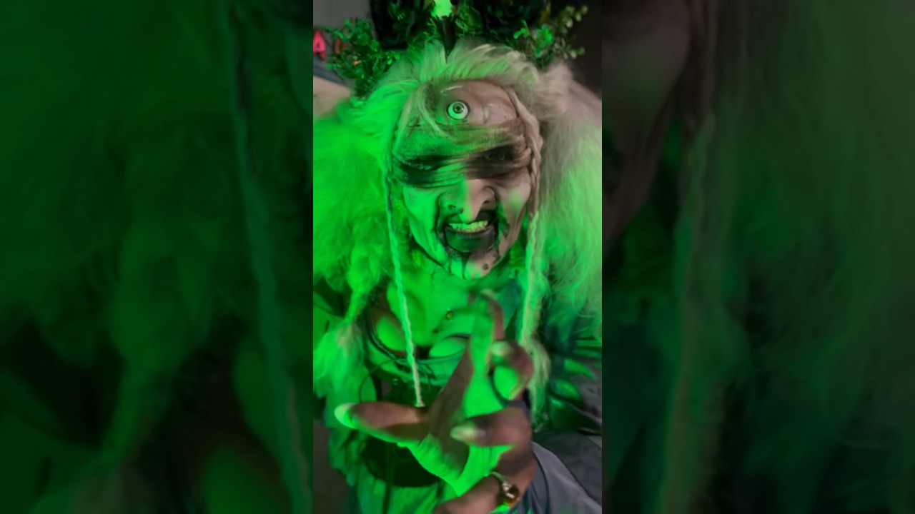 🧟♀️Evil Witch #shorts #shortsfeed #halloween