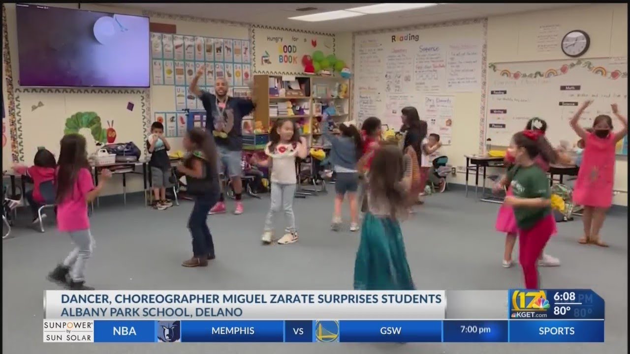 Dancer, choreographer Miguel Zarate surprises students at Albany Park
