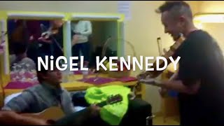 mit Nigel Kennedy