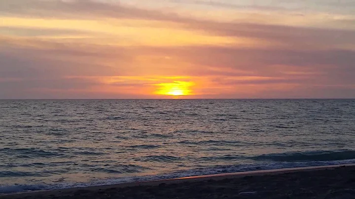 Sunset at Caspersen Beach, April 2015