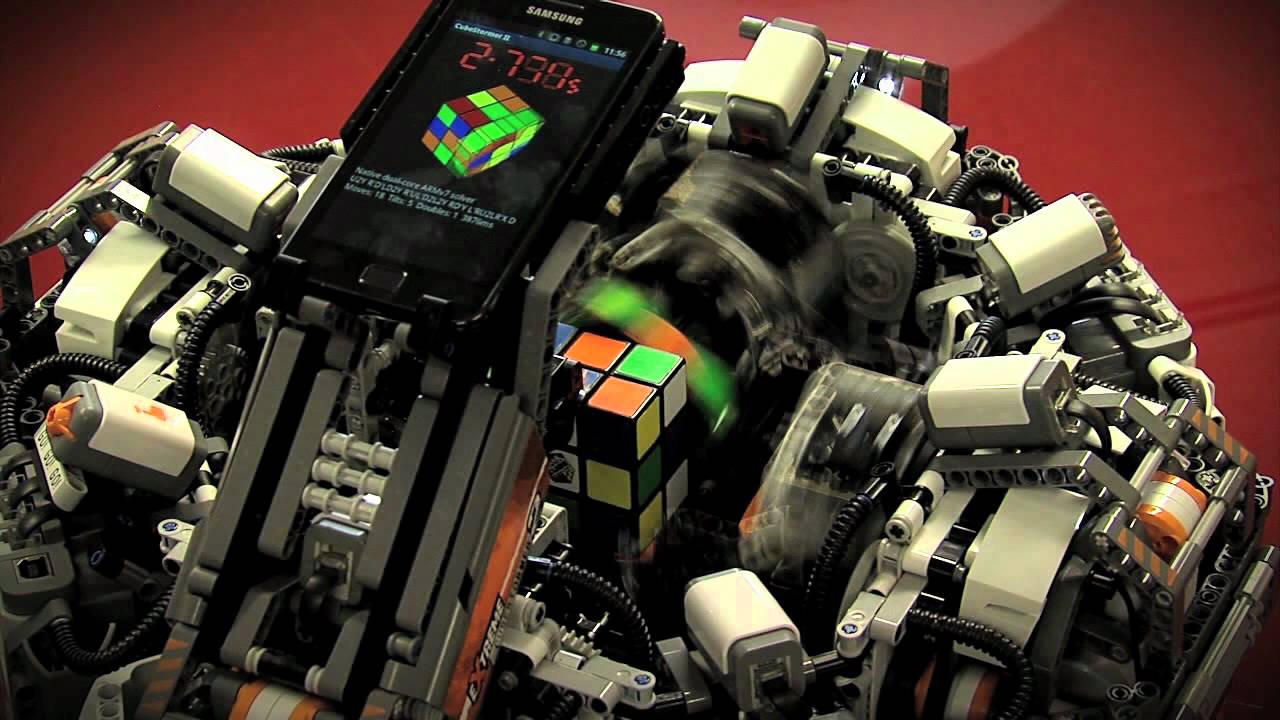 CubeStormer II - Fastest Rubik's Cube Solving Robot - YouTube