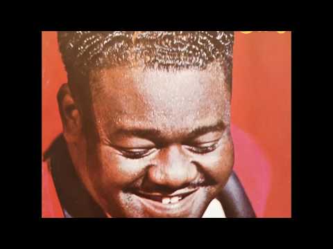 Putar Lawdy Miss Clawdy - Fats Domino
