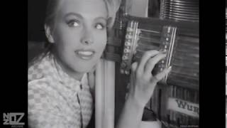 The Delltones - Get A Job (1984)