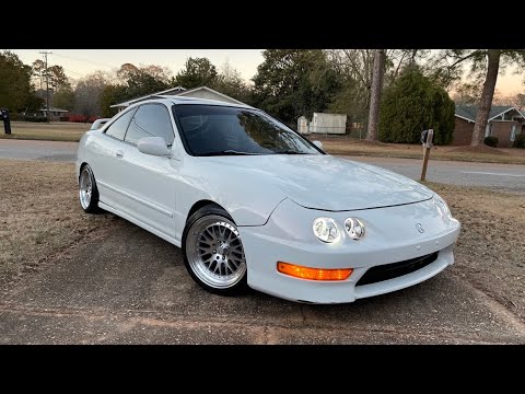 2001 Acura Integra GSR (headlights installation)