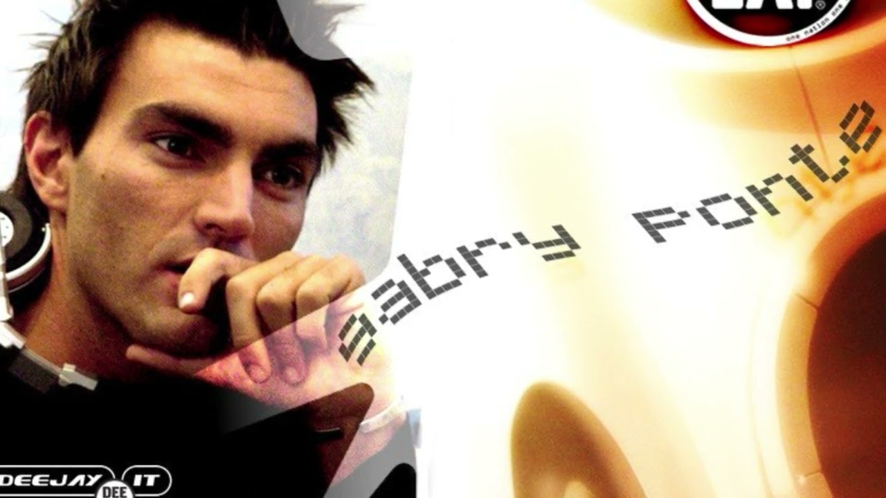 MEGAMIX GABRY PONTE RADIO DEEJAY SECONDA PARTE DEL 23/10/2004 DANCE RIPDJENERGY86