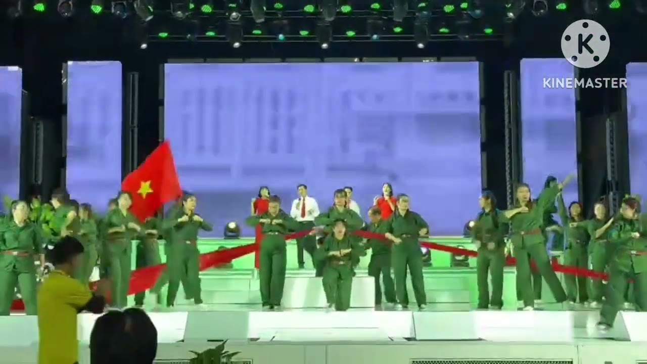 Liên khúc Đường lên phía trước - Tự hào thành phố Hồ Chí Minh. Trường TH Lê Quý Đôn - Quận Gò Vấp - youtube