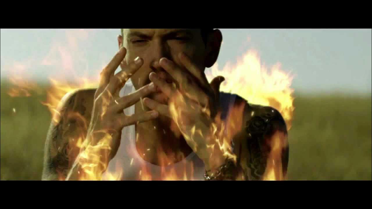 Eminem ft. Эминем и меган фокс. If you lie. Клип эминем и рианна love the way you lie. If you lie.