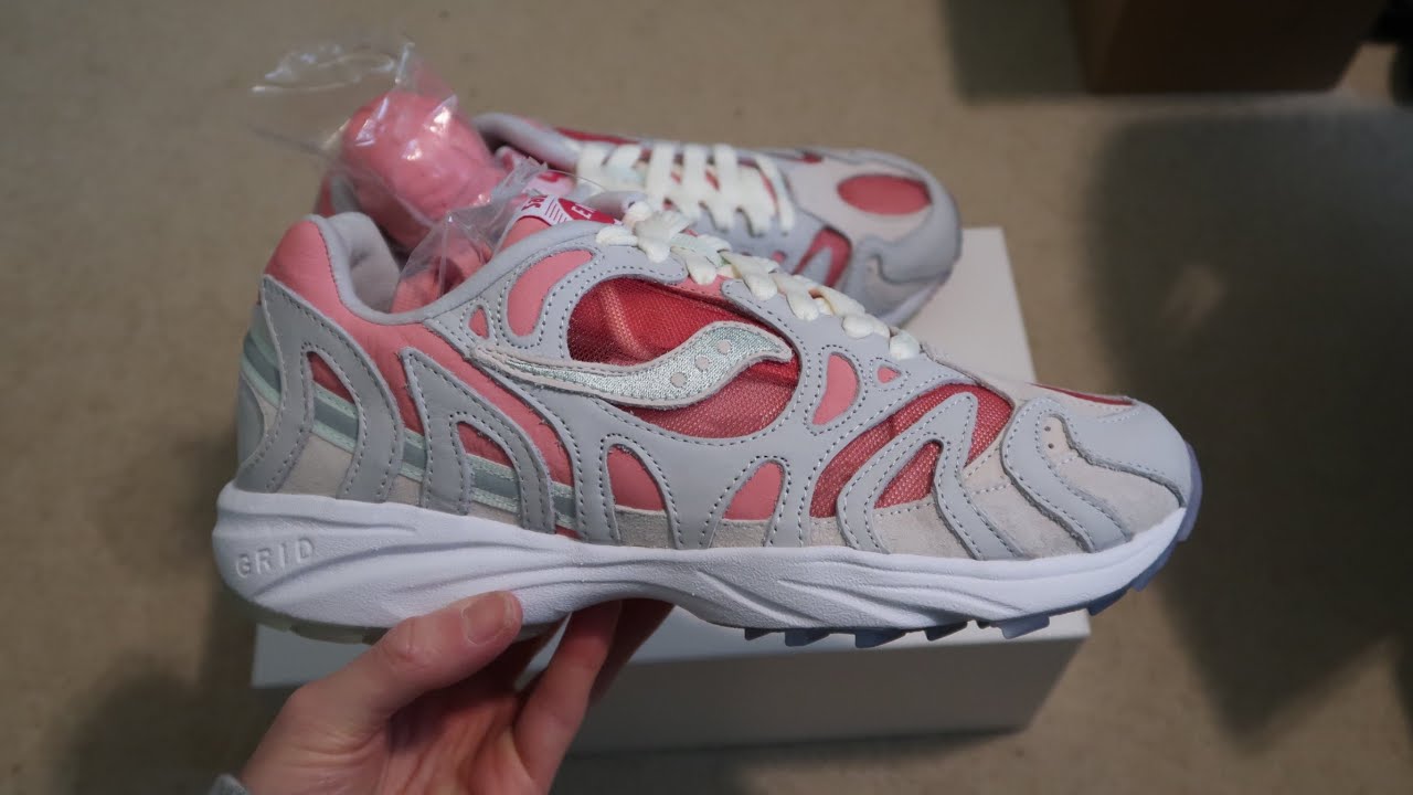 END. X SAUCONY AZURA 2000 'THE BRAIN' SNEAKER UNBOXING - YouTube