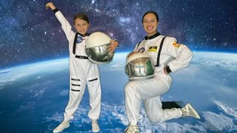 Astronaut in the Ocean Dance