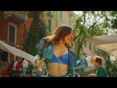 Angelina Mango - Che t&#039;o dico a fa&#039; (Official Video)