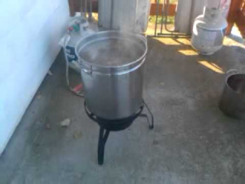 Boiling my American Pale Ale Homebrew