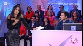 Caterina Balivo In Gonna Di Pelle Nera With Leather Black Skirt