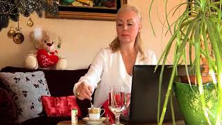 me logging on tumblr dot com every morning com like it's my corporate email