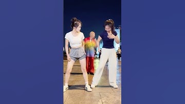 #dance #bestshuffle #fashion #dancer #trend #shuffle #cuttingshapes #shuffling #trending #dancing