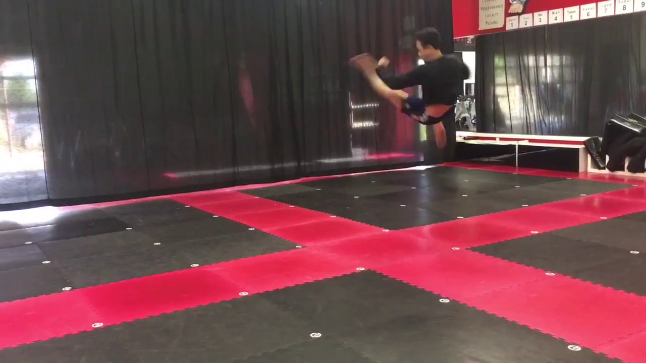 Trick Kicks at THE STUDIO