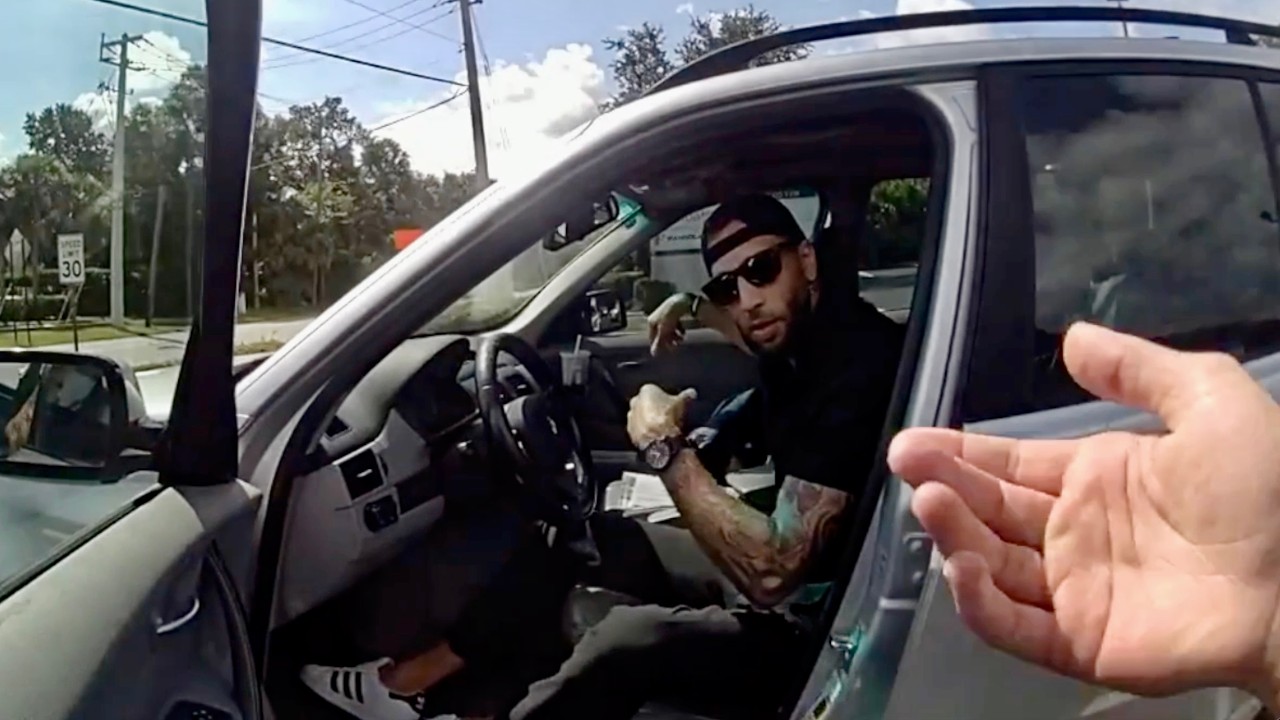 Mouthy Sovereign Citizen Thinks He Can Bully Officers, Doesn’t End Well