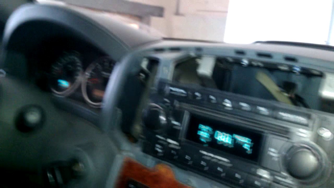 Jeep Grand Cherokee - Снятие магнитолы. - YouTube