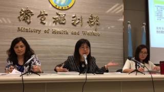 衛福部說明「長照十年2.0」(中央社記者鄭傑文)