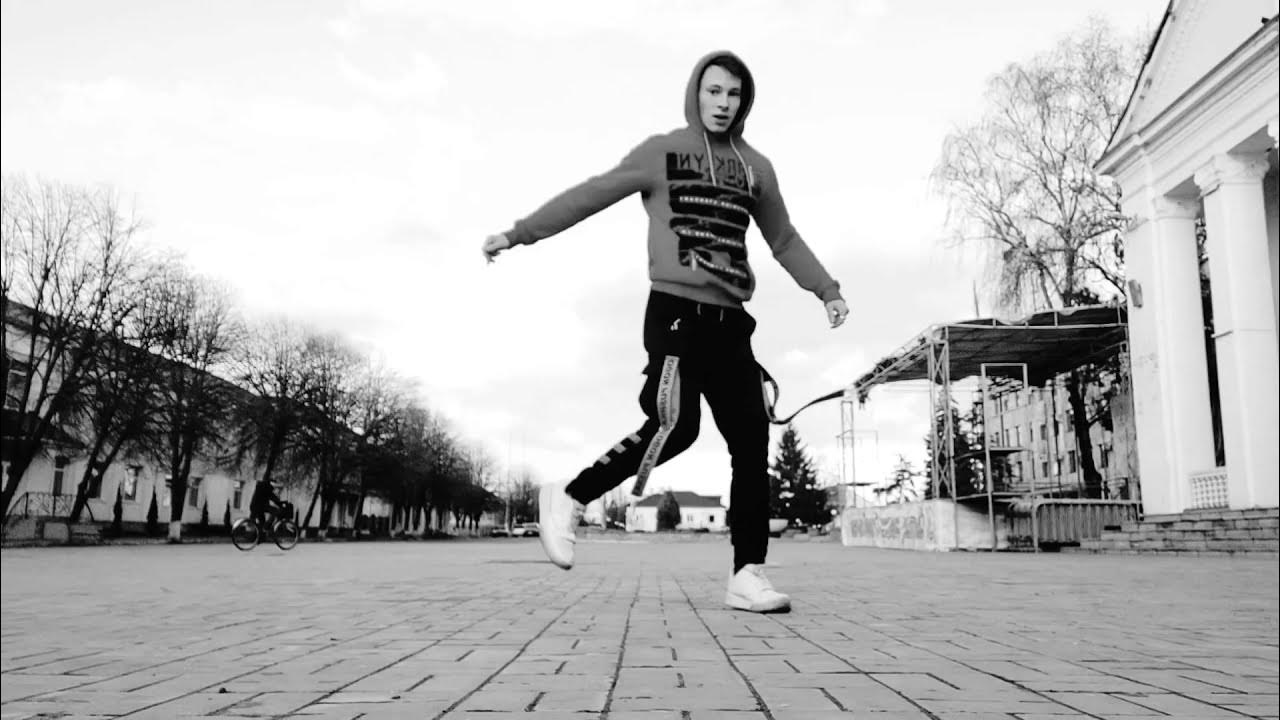 Танцует шафл. Шафл танцоры. Shuffle танец. Шаффл два парня. Шафл танец.