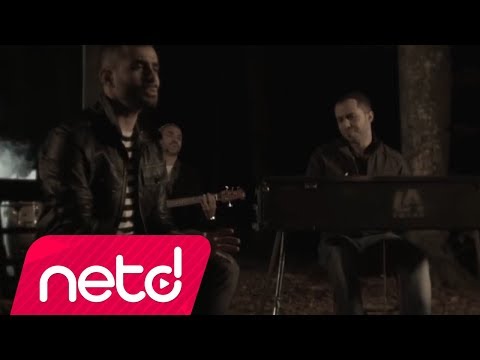 Bahadır Tatlıöz & Gökhan Türkmen - Bedende Ruh Yokken