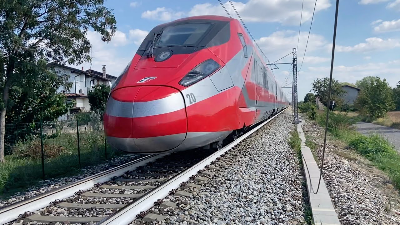 FRECCIA ROSSA 1000 - YouTube