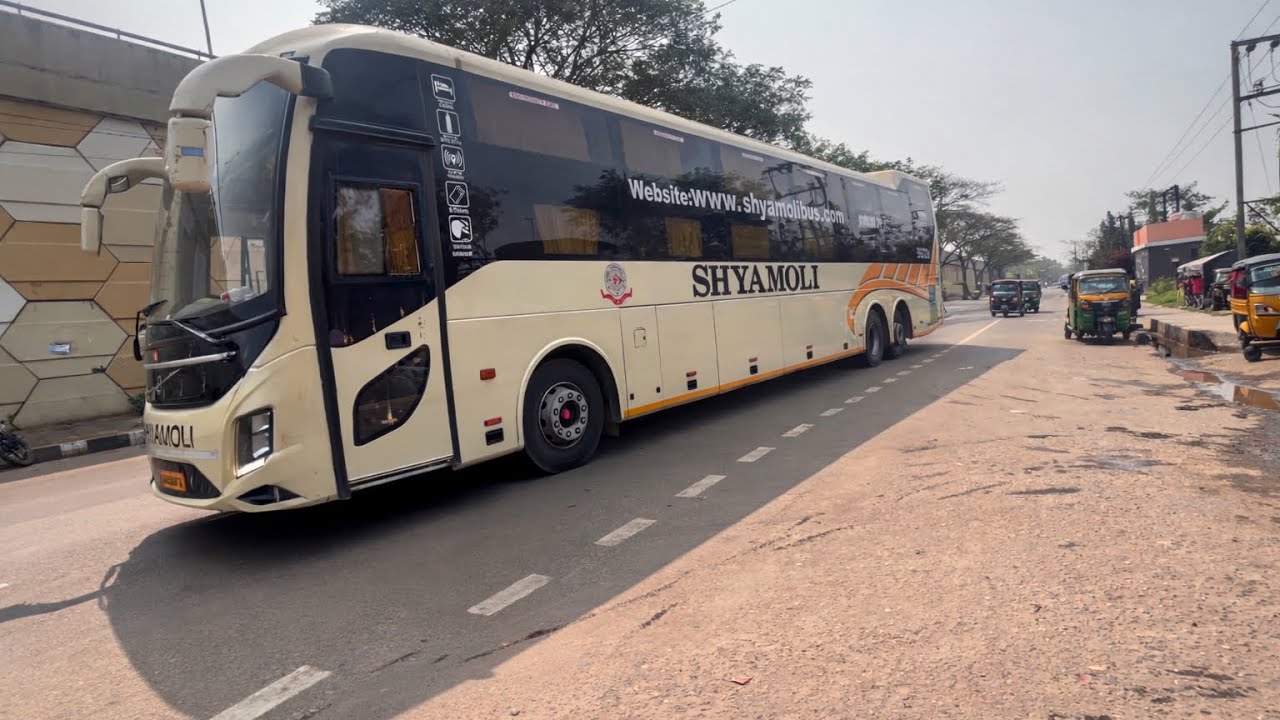 Hyderabad to Bhubaneshwar Bus Journey in Shyamoli Parivahan | @SHYAMOLIBUSIN  Review