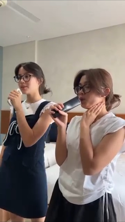 Aqeela Zara nyanyi Bareng #asmaragenz #aqeelacalista #nicolerossi