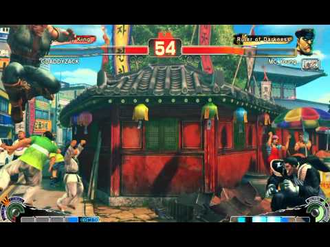 Ultra Street Fighter IV battle: T. Hawk vs M. Bison