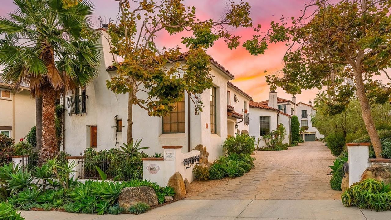 1021 Laguna St #3, Santa Barbara, CA 93101 | Presented by Zia Group