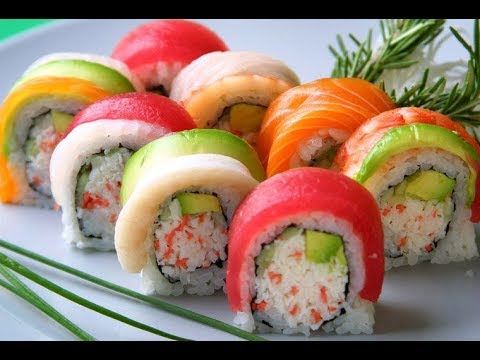 How to Make a Beautiful Rainbow Sushi Roll ?