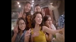 Download lagu Lactacyd Revitalize -- with Vitamin E and Collagen for Skin Suppleness (Eng)