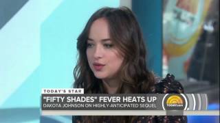 Dakota Johnson, Jimmy Fallon  “Fifty Shades Darker” Interview, Mad Libs On “Tonight Show”