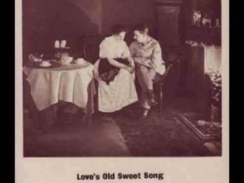 Robert Harris(treble) - Love's old sweet song