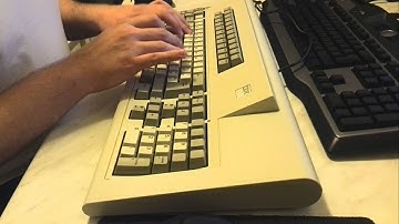 IBM Model M122 - Typing