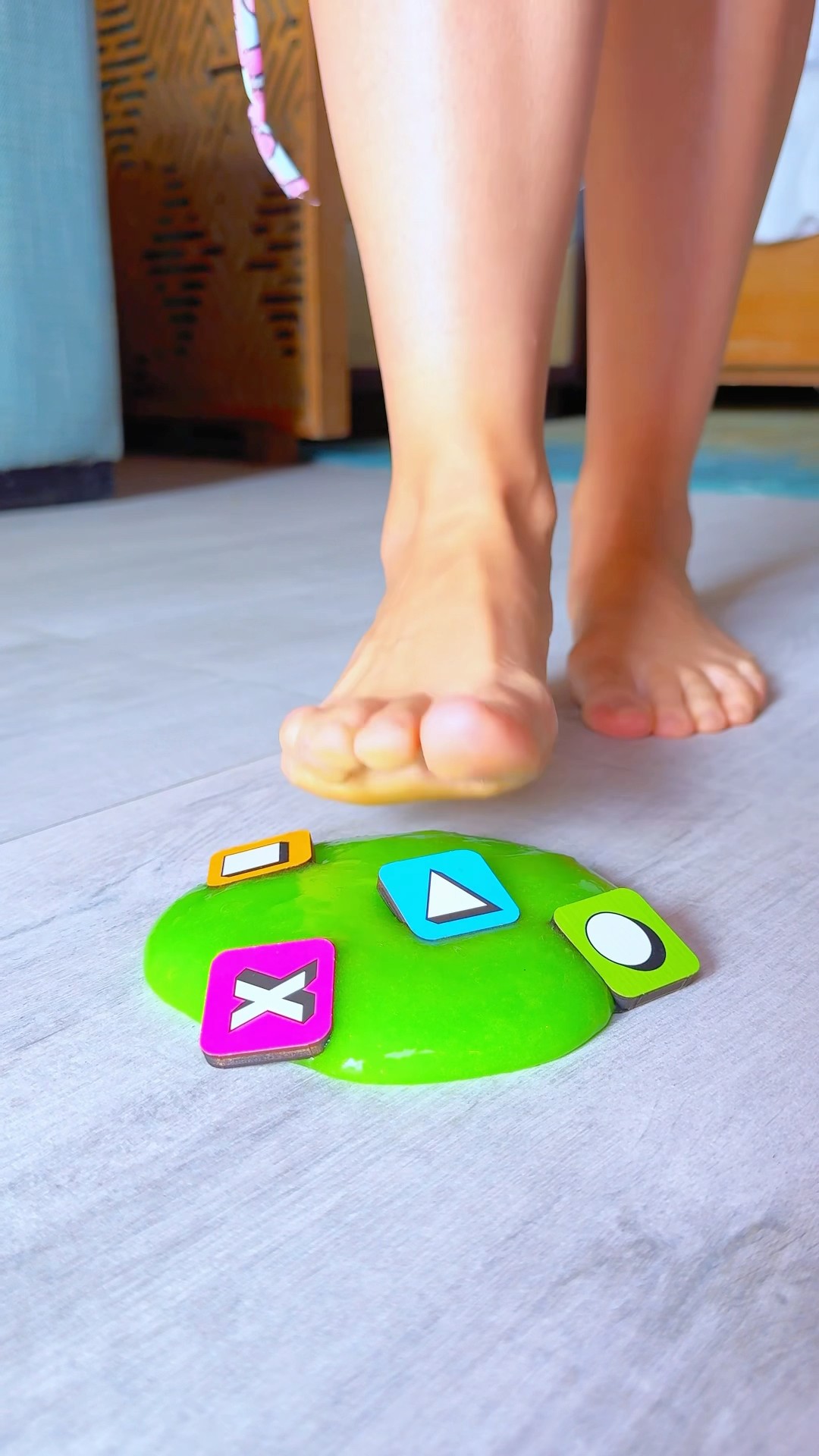 Learn Colors Magic Squish #katebrush #shorts #learncolors