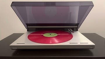 DOMi & JD BECK - LOUNA’S iNTRO / WHATUP