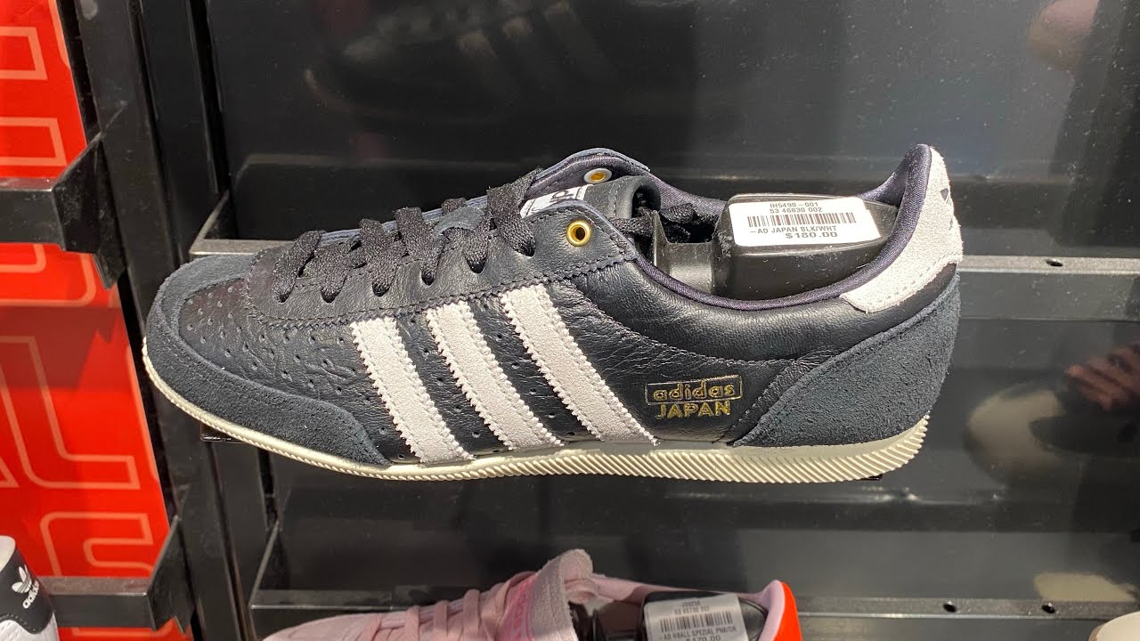 Adidas Japan (Core Black/ Cloud White/ Gold Metallic) - Style Code