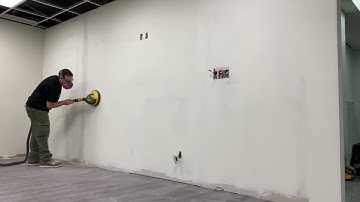 Sanding A Level 5 Wall With The Dewalt Cordless Drywall Sander