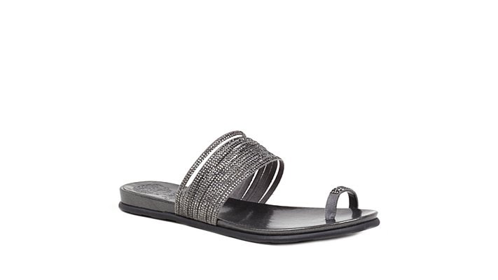 vince camuto flip flops black