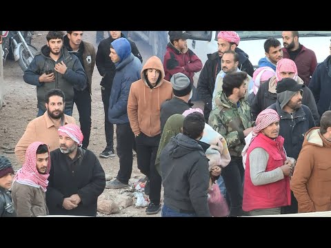 تجمع عائلات سورية ضمن خطة العودة الطوعية من قبل الحكومة اللبنانية