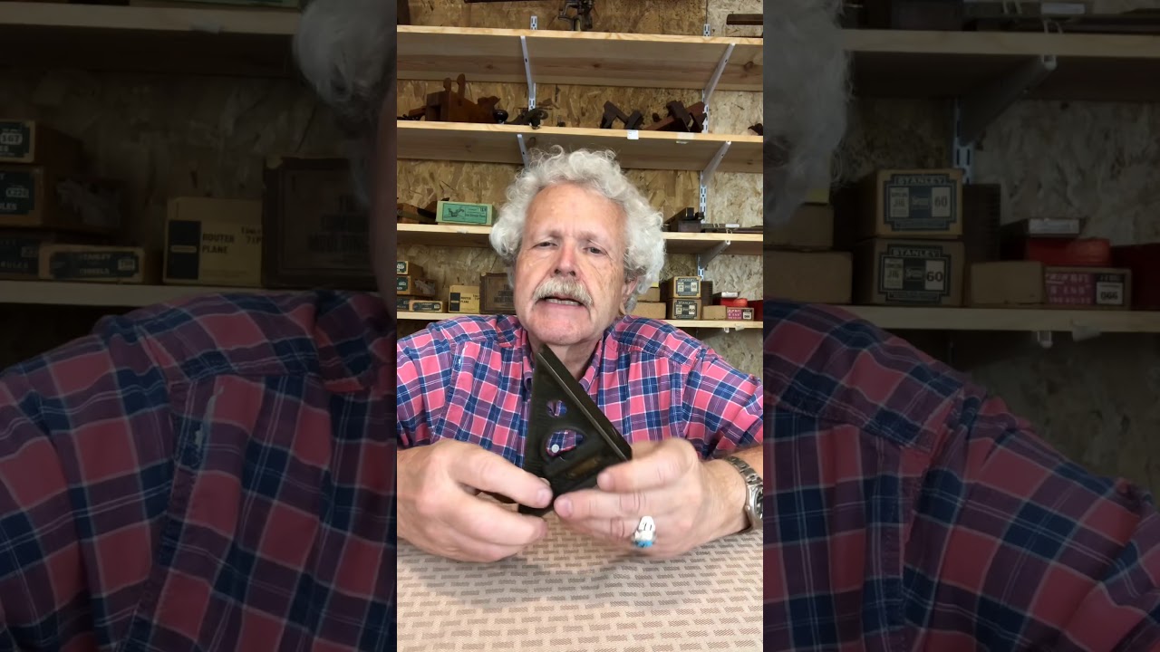 Rarest level in the Millers Falls line. Corner Level Millers Falls No. 20.