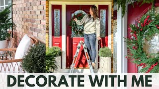 Classic Winter Porch Decorating Ideas That Can Stay Up All Winter Long