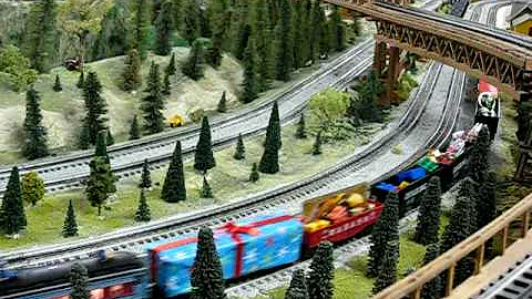 TMB Train Club Virginia Hopper and The Polar Express