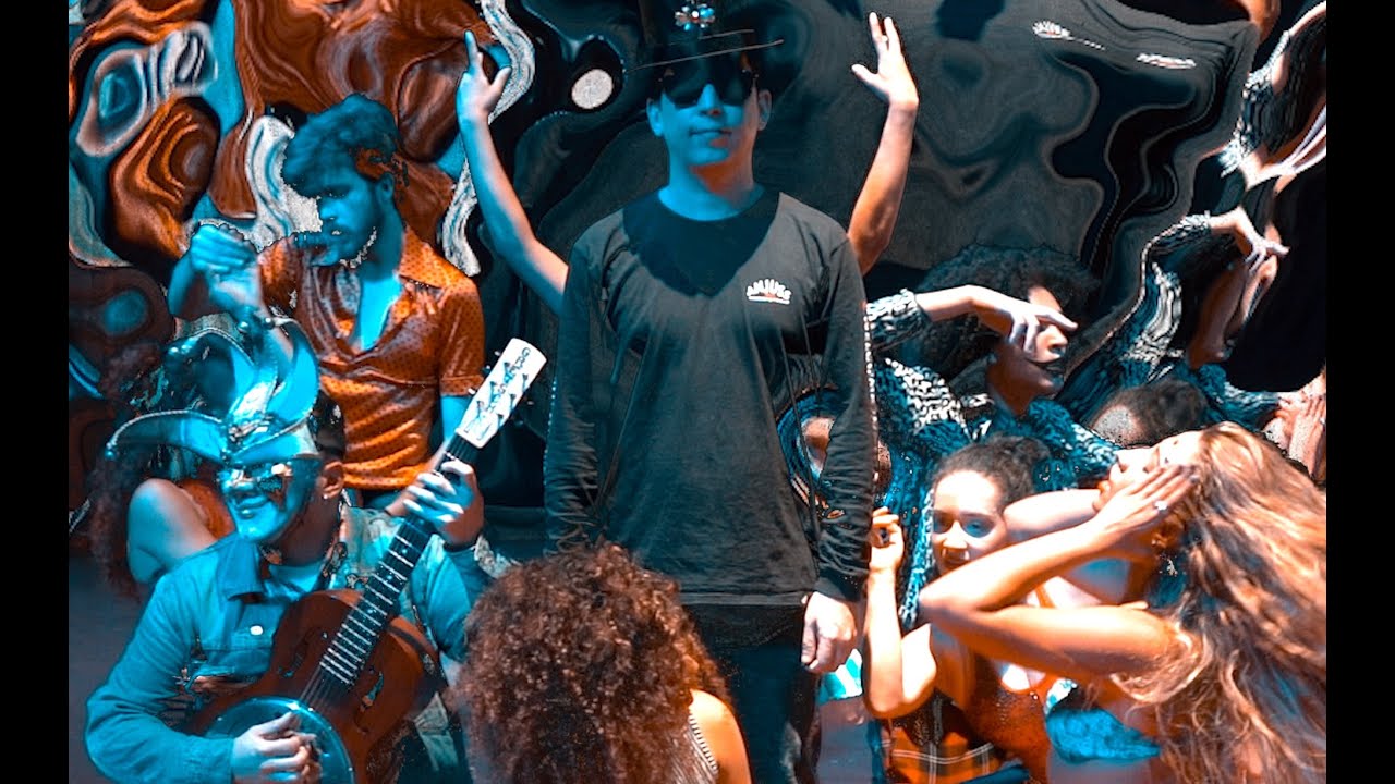 Capital Monkey feat. Michele Adamson - The Groove & The Honey (Official)