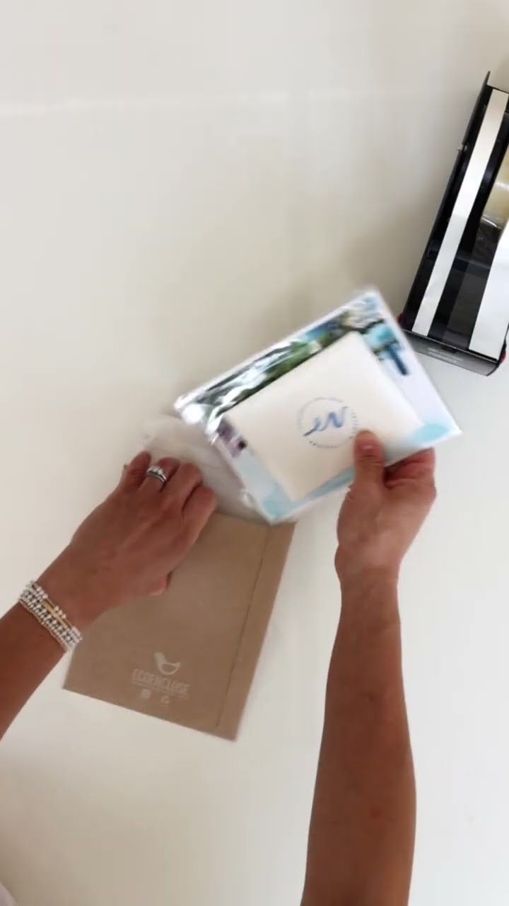 Studio BTS: Packaging a 5x7 in. Chicago Skyline Art Print 🎨 - YouTube