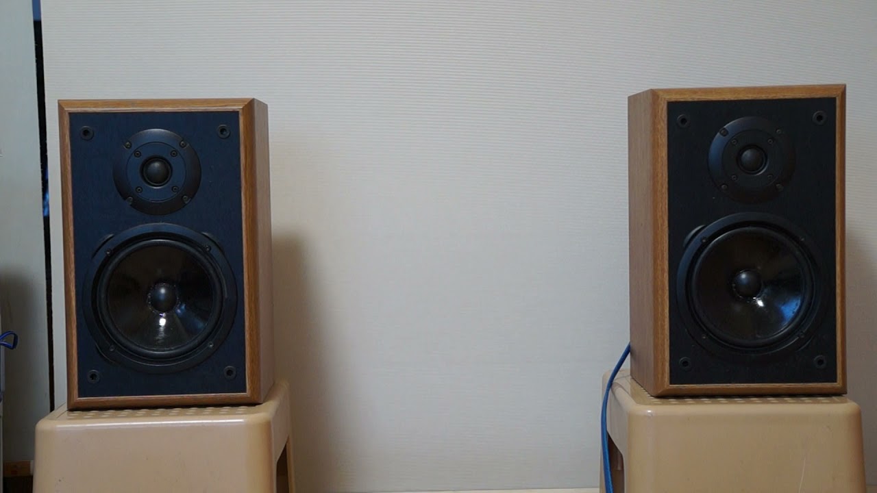 DENON USC-F07 - YouTube