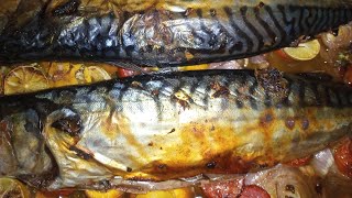 عيدكم مبارك طريقة عمل صينية السمك الماكريل في الفرن خفيف علي المعدة باسهل طريقة #كيتو #سمك_بالفرن