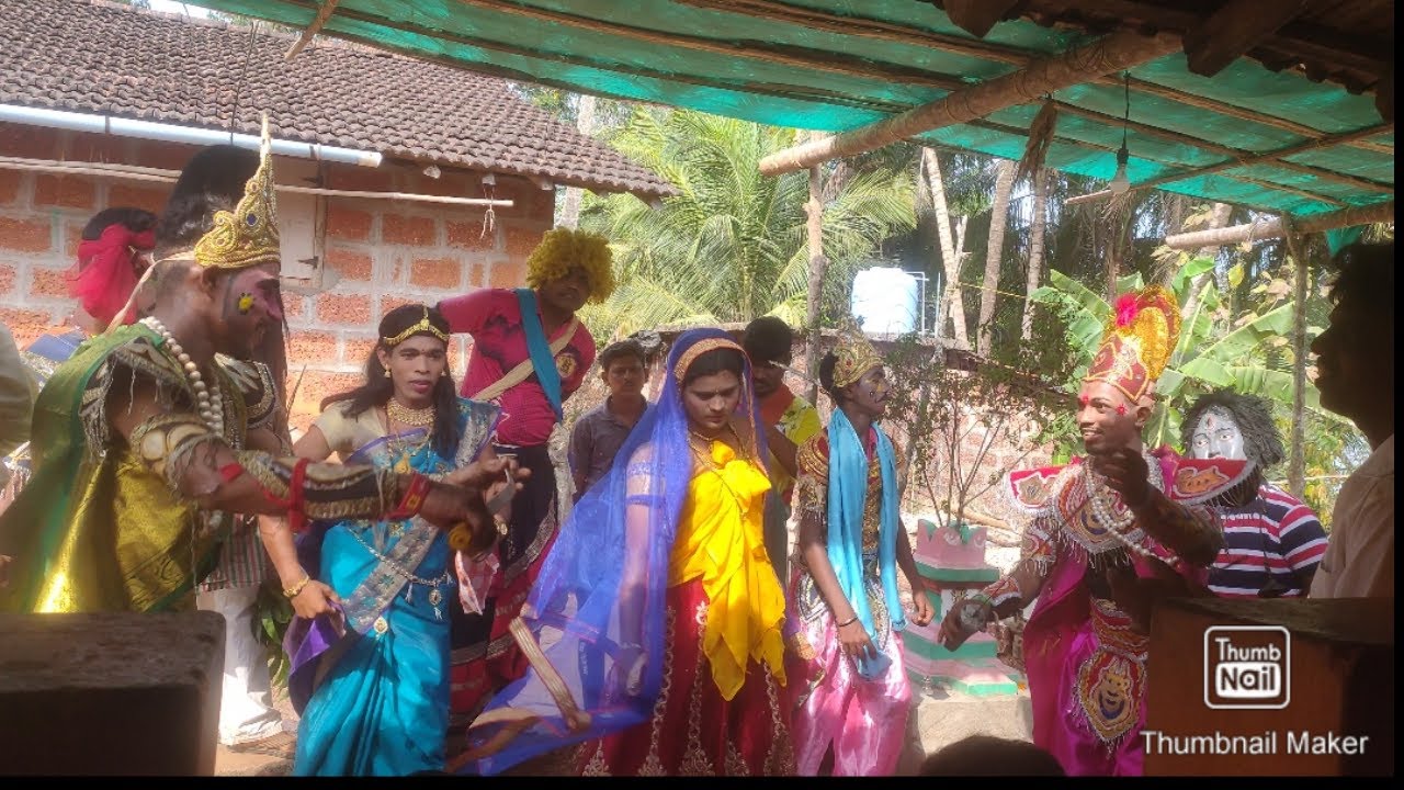 कोकणातील शिमगा महोत्सव मधील गोमुचा खेळ ता. मालवण  गाव (वायंगणी) 2022 kokanatil shimga